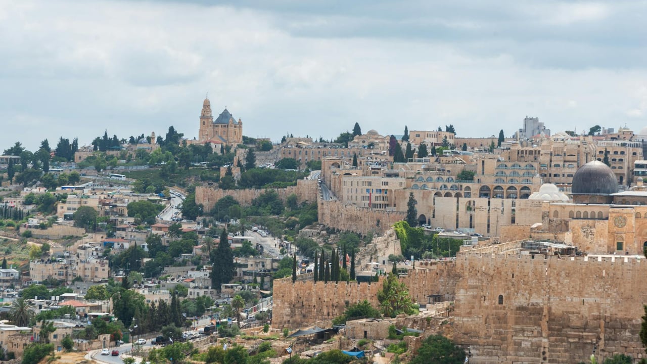 A stunning panoramic view of the ancient cityscape of Jerusalem, Israel.