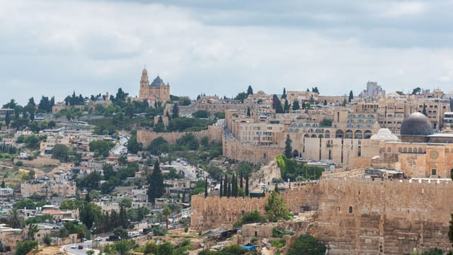 A stunning panoramic view of the ancient cityscape of Jerusalem, Israel.
