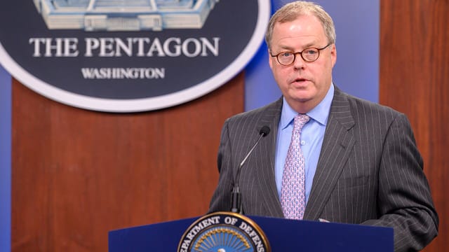 Defense Department's COVID-19 vaccine distribution strategy 201209-D-BM568-025
