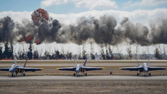 Image for Why Shoot Down Your Own Fighter Jet? U.S. Media Reveals 'Five Minutes of Chaos'