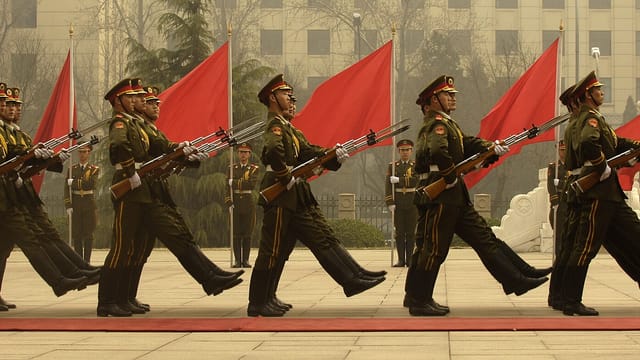 Chinese honor guard in column 070322-F-0193C-014