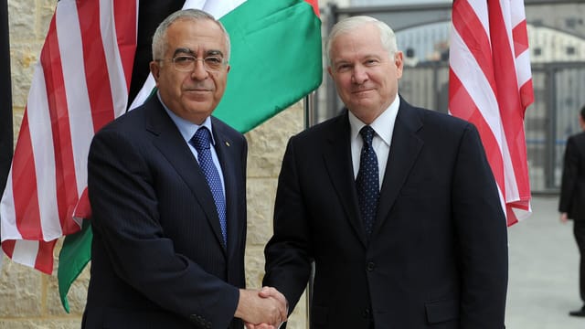 Defense.gov News Photo 110325-D-XH843-003 - Secretary of Defense Robert M. Gates meets with Palestinian Prime Minister Salaam Fayyed in his office in Ramallah, West Bank, on March 25, 2011