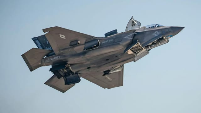 US Marine Corps F-35 Lightning II jet soaring at Miramar Air Show, San Diego.