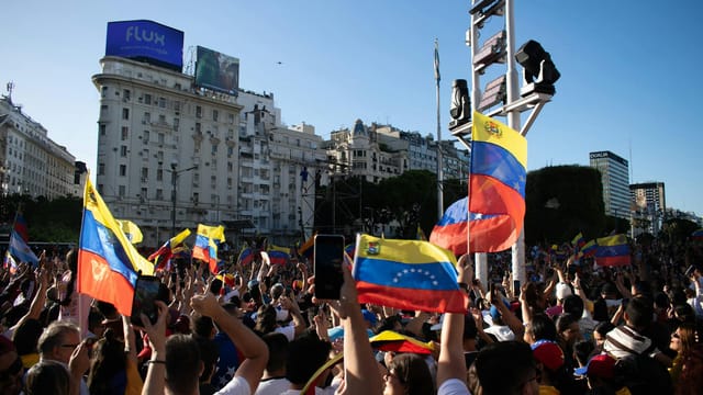 Free stock photo of comemoração, jornalism, liberdade